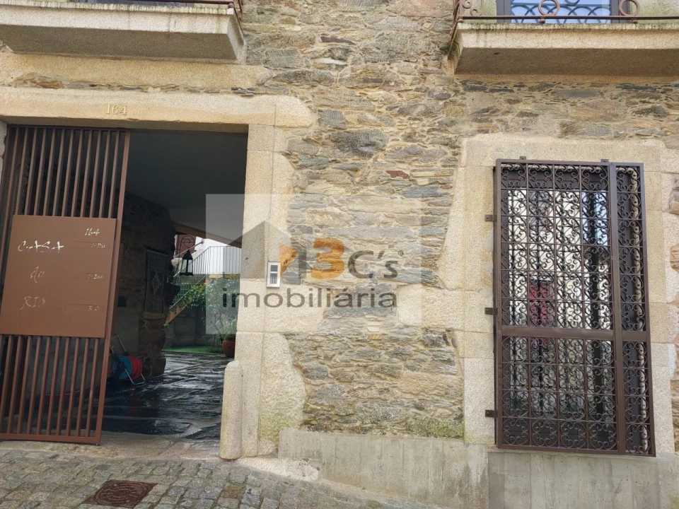 Apartamento T6 para Venda em Melres e Medas Foto 4