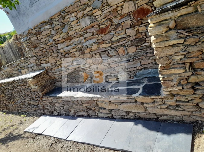 Apartamento T6 para Venda em Melres e Medas Foto 53