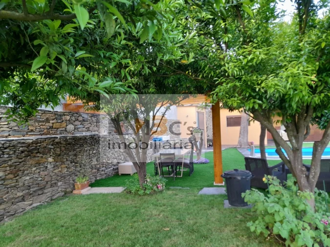 Apartamento T6 para Venda em Melres e Medas Foto 54