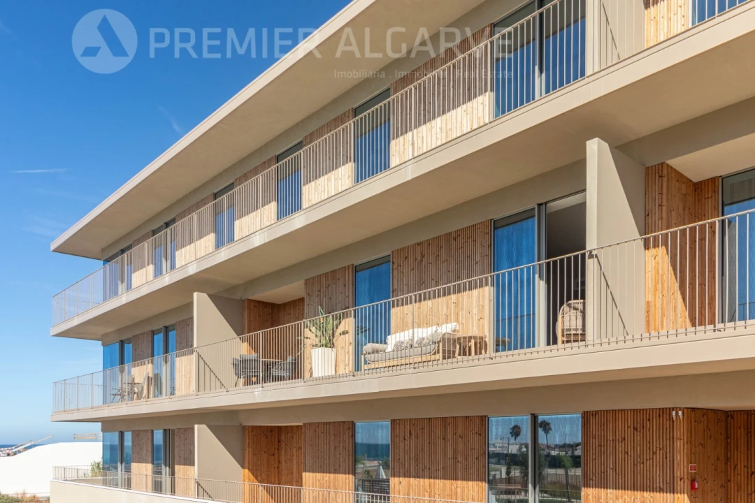 Apartamento T2 para Venda em Quarteira Foto 6