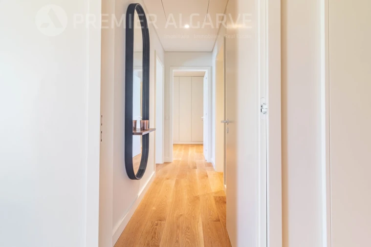 Apartamento T2 para Venda em Quarteira Foto 16