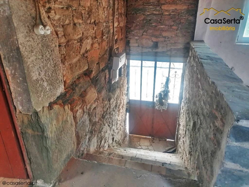 Moradia T4 para Venda em Sertã Foto 14