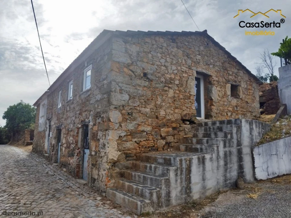 Moradia T4 para Venda em Sertã Foto 3