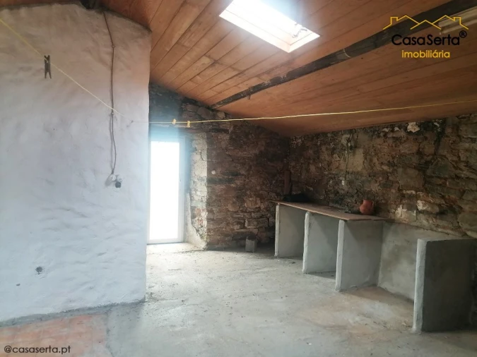 Moradia T4 para Venda em Sertã Foto 8