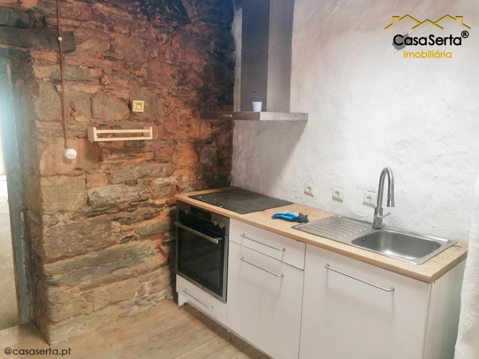 Moradia T4 para Venda em Sertã Foto 6