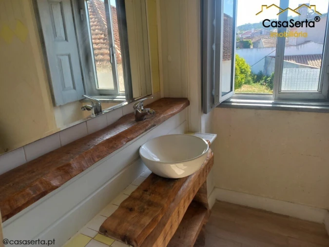 Moradia T4 para Venda em Alhadas Foto 14