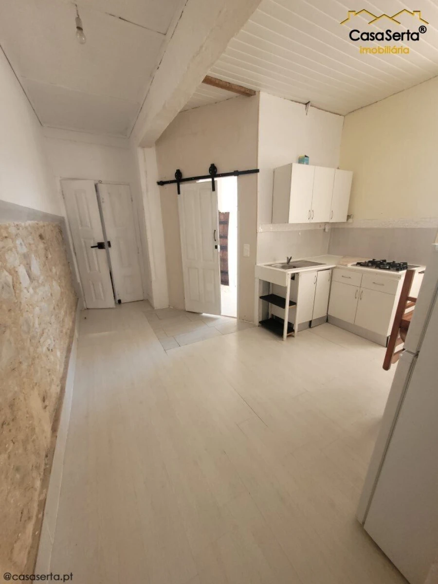 Moradia T4 para Venda em Alhadas Foto 10