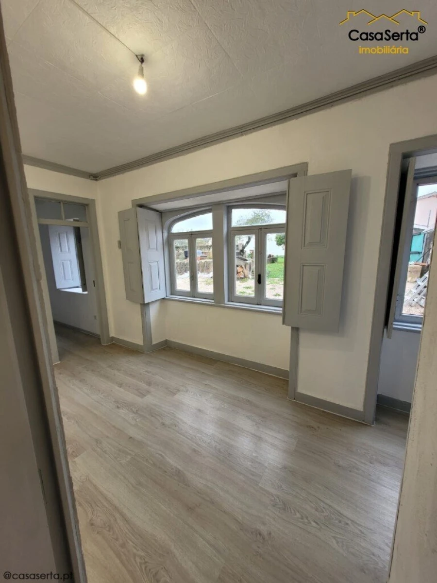 Moradia T4 para Venda em Alhadas Foto 4