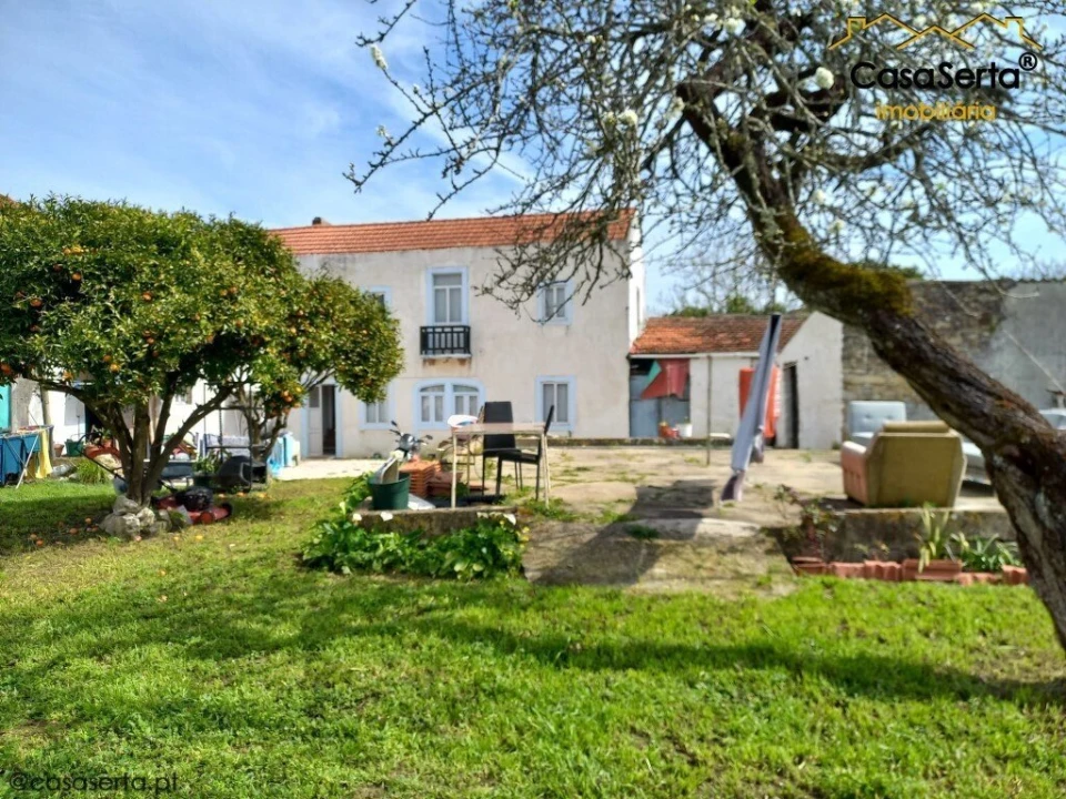 Moradia T4 para Venda em Alhadas Foto 1