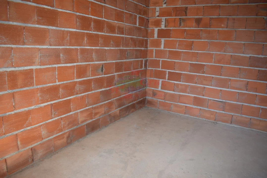 Moradia T3 para Venda em Lavegadas Foto 2