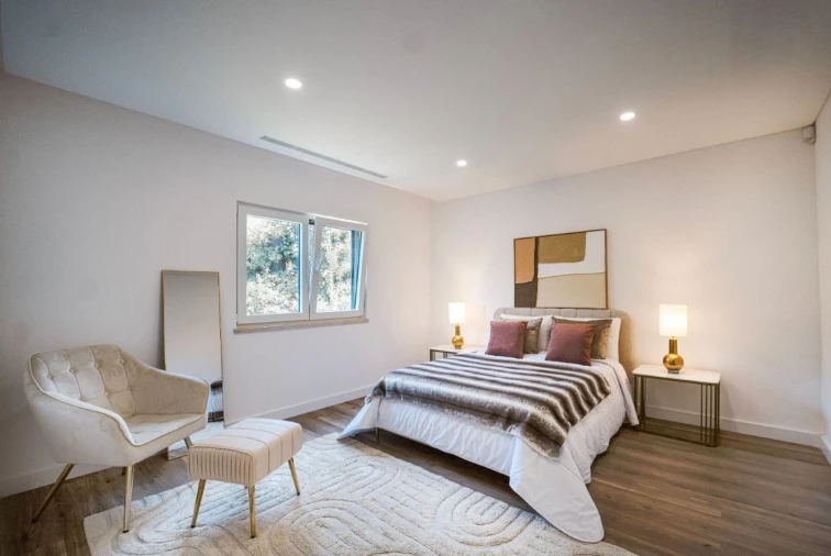 Moradia T4 para Venda em Charneca de Caparica e Sobreda Foto 19