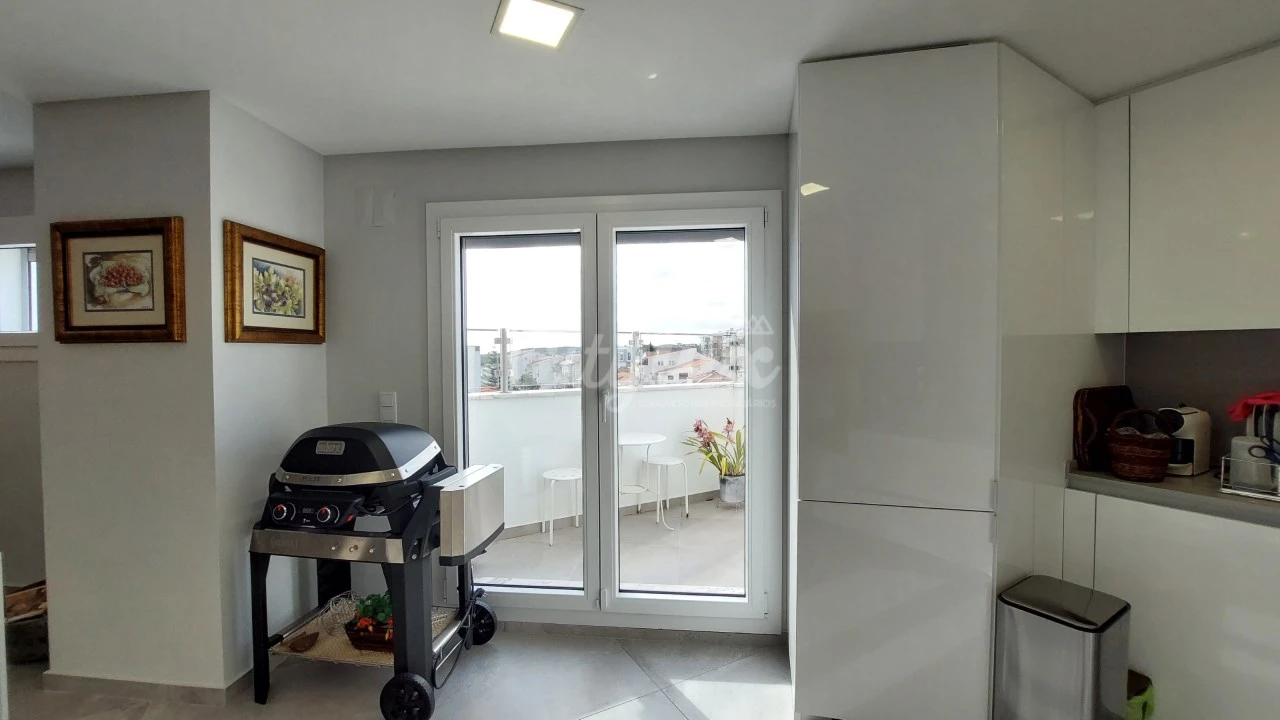 Apartamento T2 para Venda em Carnaxide e Queijas Foto 9