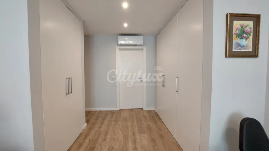Apartamento T2 para Venda em Carnaxide e Queijas Foto 19