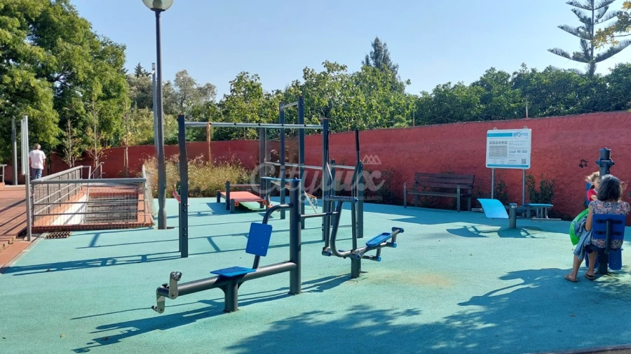 Apartamento T2 para Venda em Carnaxide e Queijas Foto 42