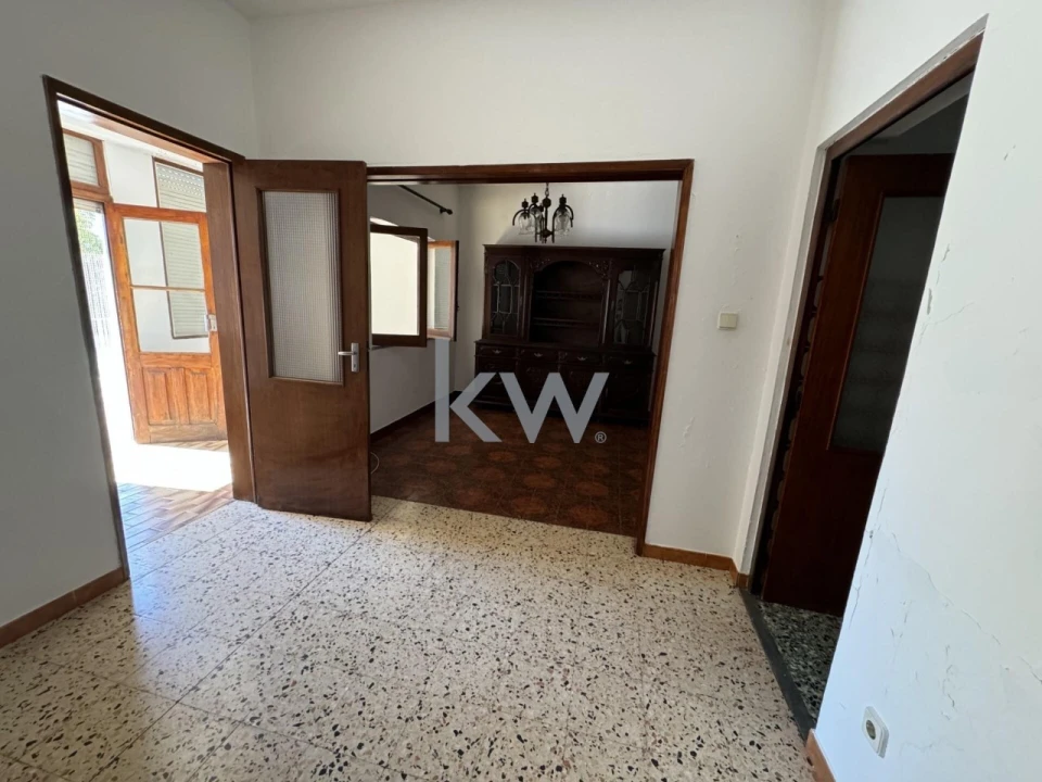 Moradia T3 para Venda em Odivelas Foto 9