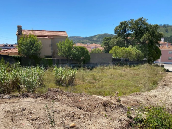 Terreno para Venda em Venda do Pinheiro e Santo Estêvão das Galés Foto 7
