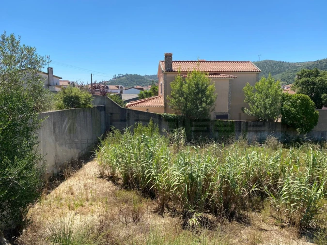 Terreno para Venda em Venda do Pinheiro e Santo Estêvão das Galés Foto 11
