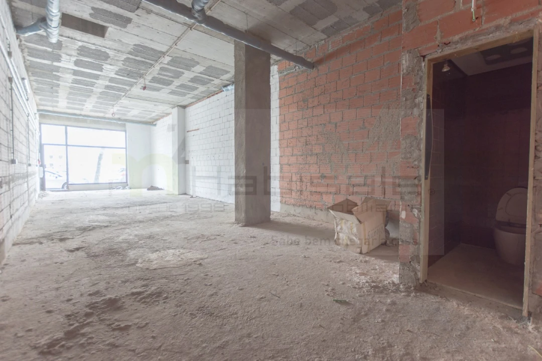 Loja para Arrendamento em Odivelas Foto 13