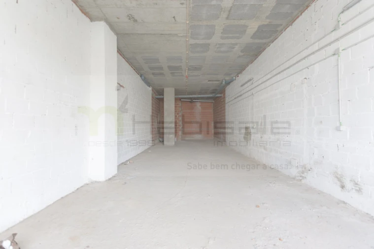 Loja para Arrendamento em Odivelas Foto 4