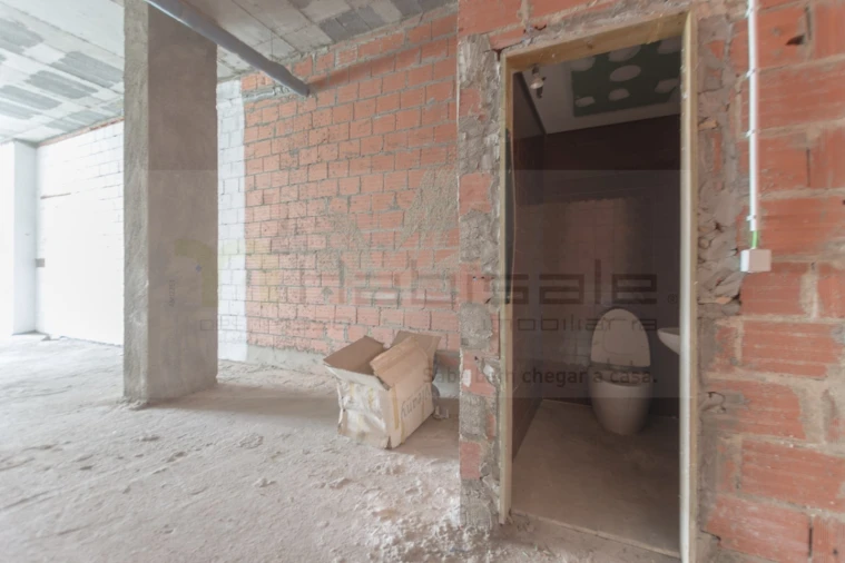 Loja para Arrendamento em Odivelas Foto 9