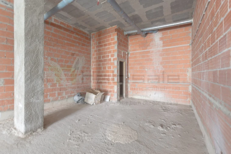 Loja para Arrendamento em Odivelas Foto 10