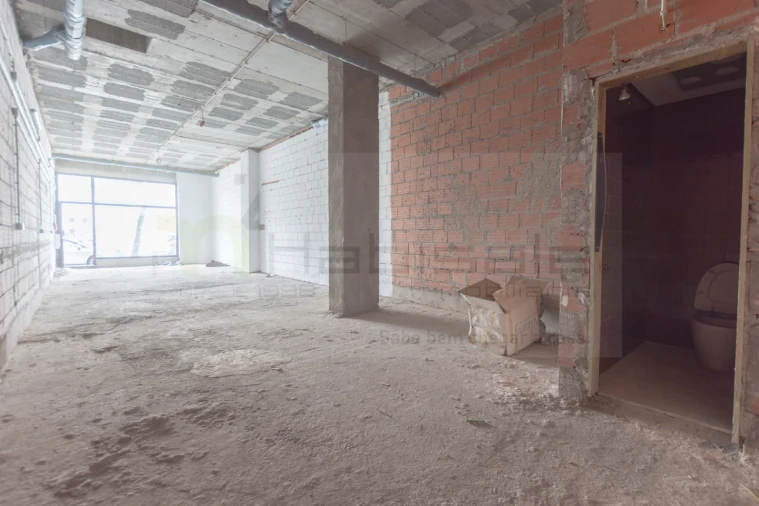 Loja para Arrendamento em Odivelas Foto 13