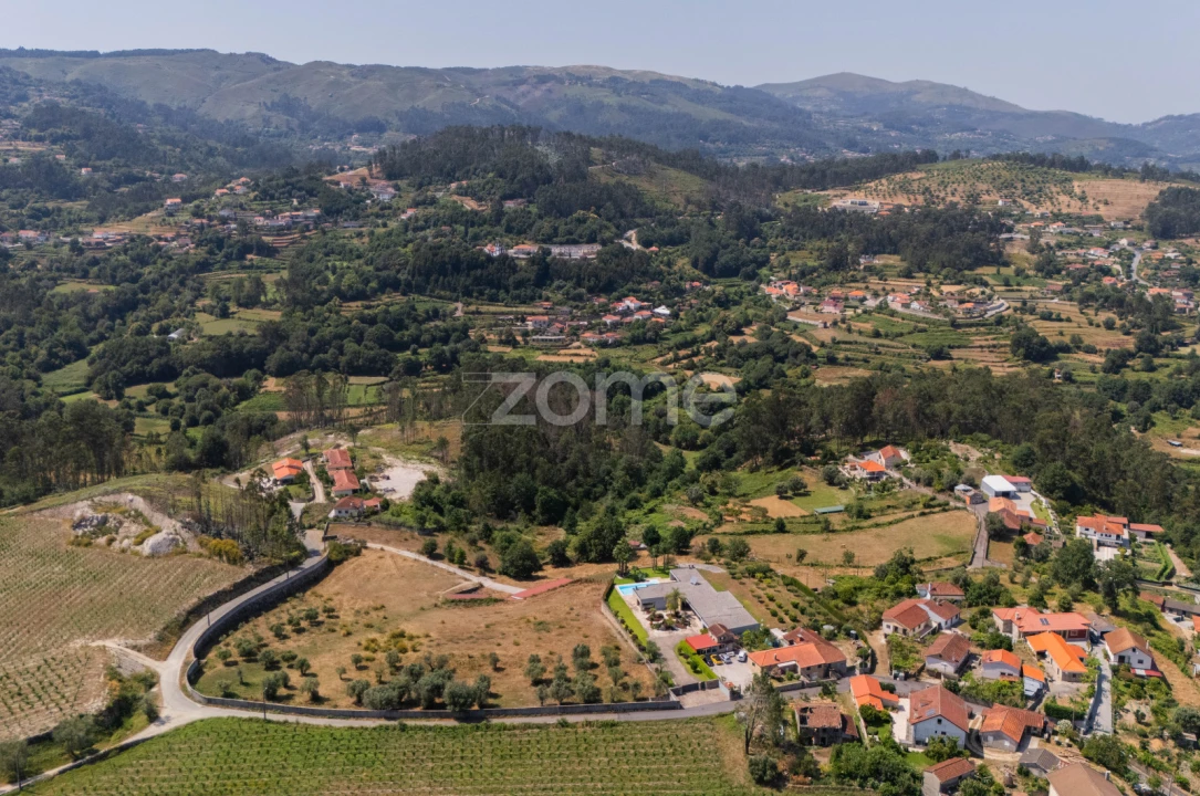 Moradia T4 para Venda em Aguiã Foto 50