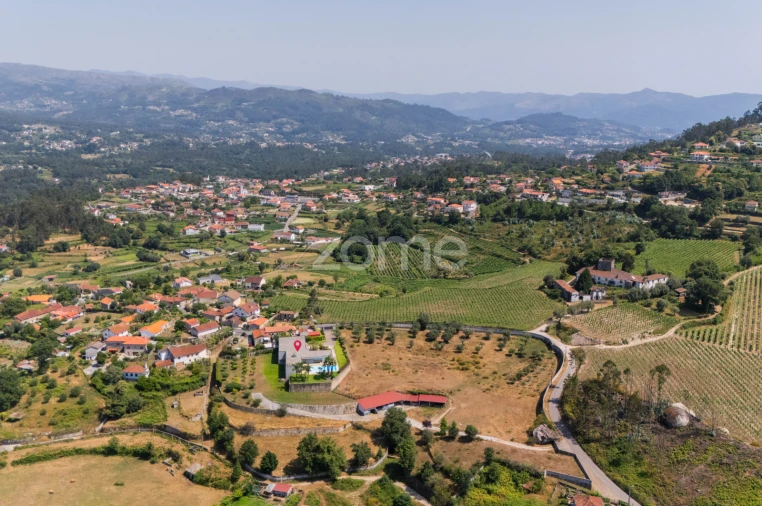 Moradia T4 para Venda em Aguiã Foto 47