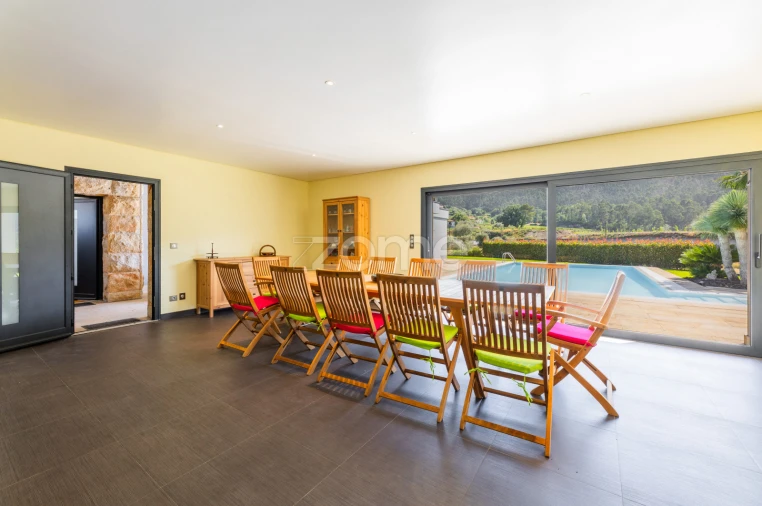 Moradia T4 para Venda em Aguiã Foto 35