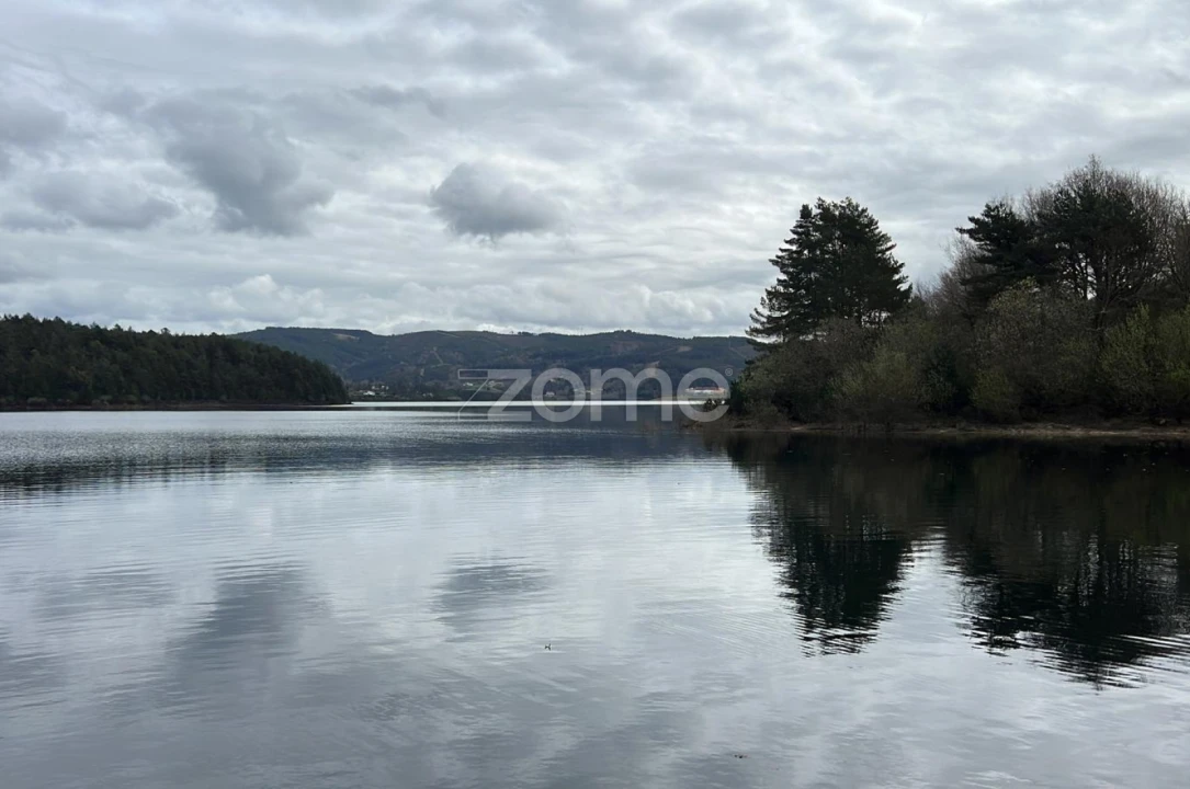 Moradia T4 para Venda em Venda Nova e Pondras Foto 12