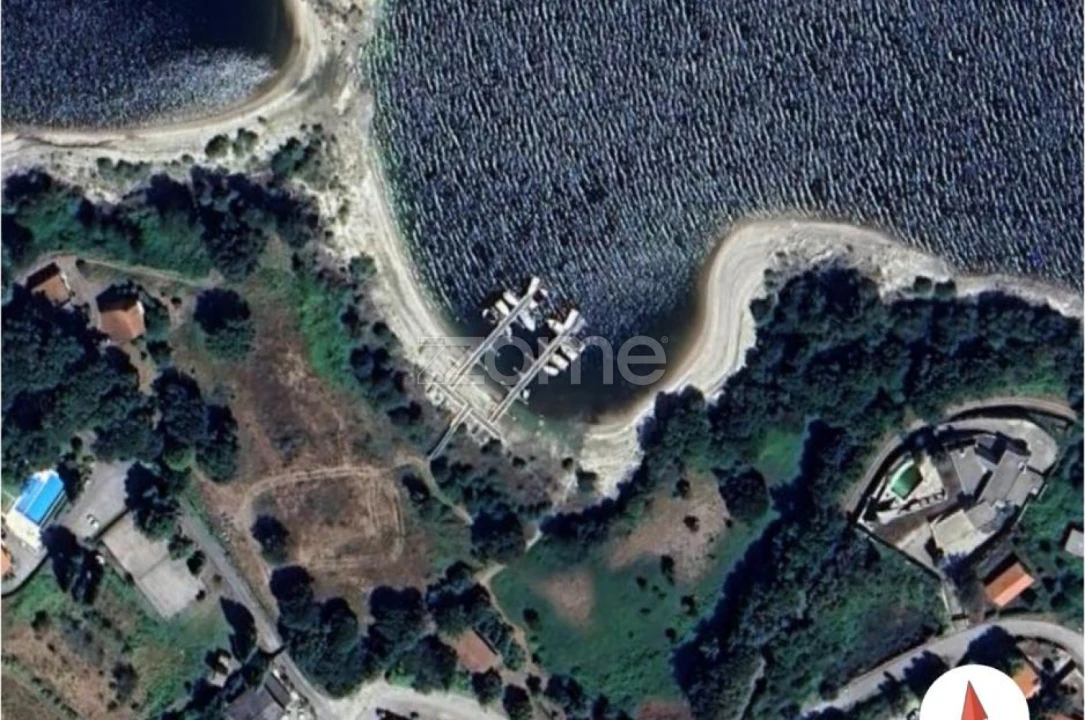 Moradia T4 para Venda em Venda Nova e Pondras Foto 73