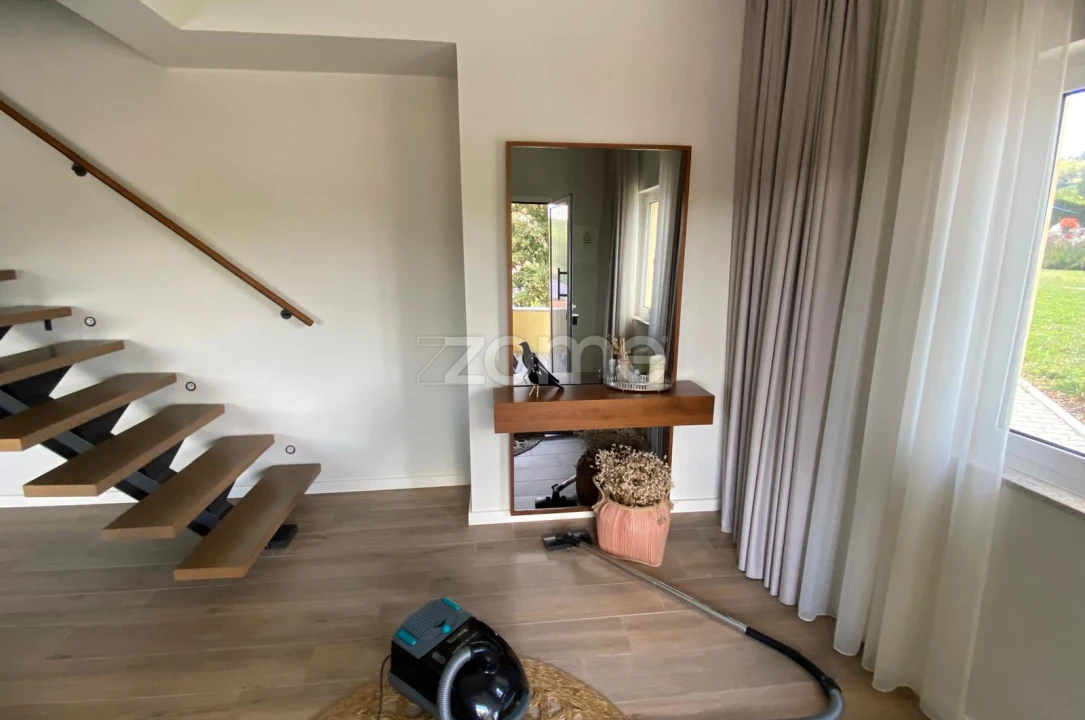 Moradia T4 para Venda em Venda Nova e Pondras Foto 61