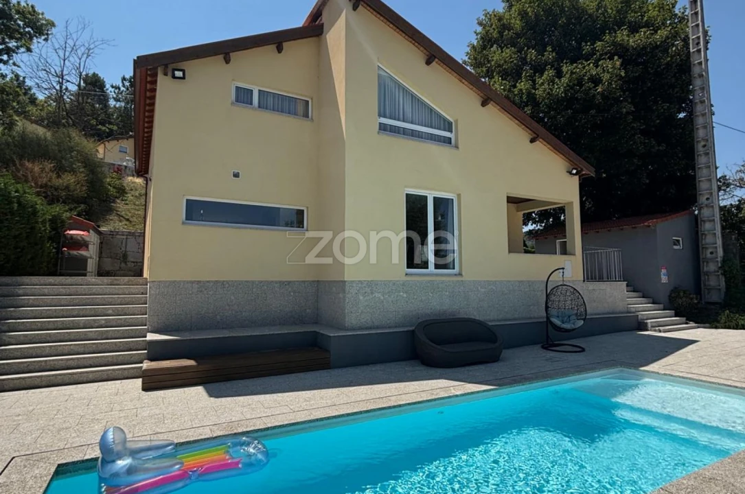 Moradia T4 para Venda em Venda Nova e Pondras Foto 48