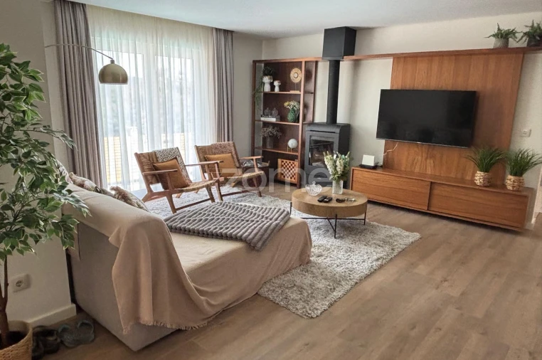 Moradia T4 para Venda em Venda Nova e Pondras Foto 67