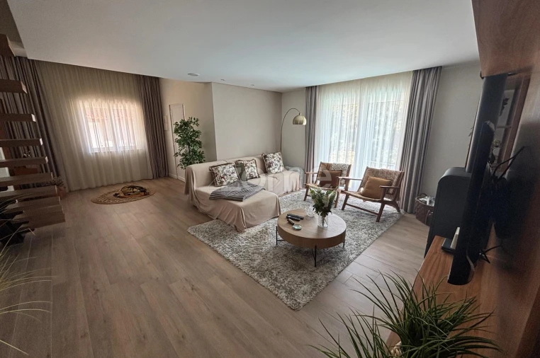 Moradia T4 para Venda em Venda Nova e Pondras Foto 26