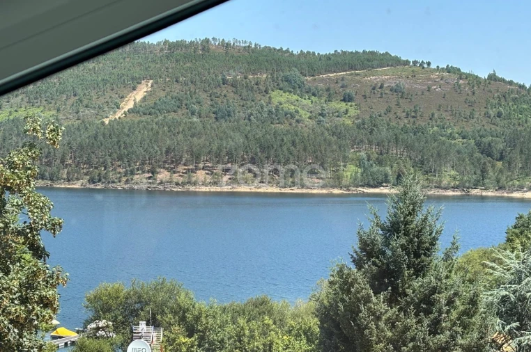 Moradia T4 para Venda em Venda Nova e Pondras Foto 32