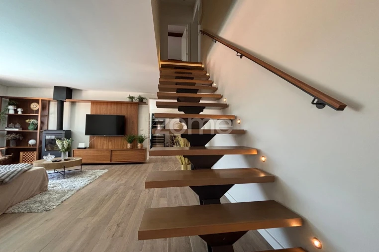 Moradia T4 para Venda em Venda Nova e Pondras Foto 40