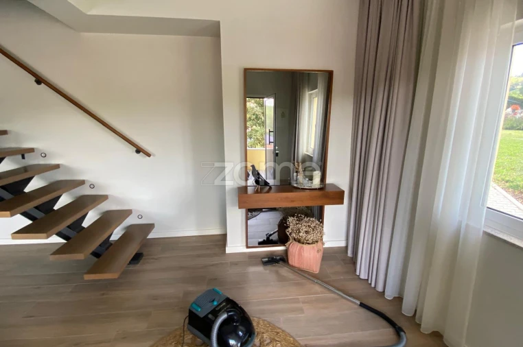 Moradia T4 para Venda em Venda Nova e Pondras Foto 61