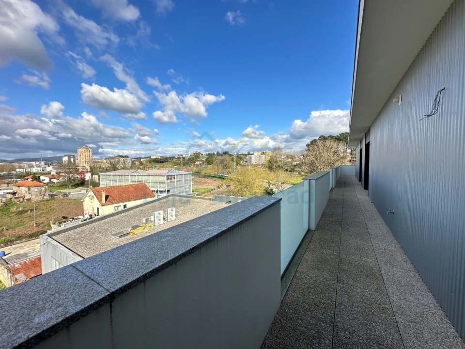 Apartamento T3 para Venda em Vila Nova de Famalicão e Calendário Foto 25