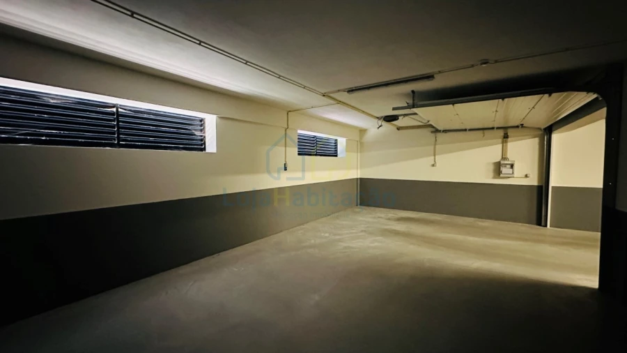 Apartamento T3 para Venda em Vila Nova de Famalicão e Calendário Foto 31