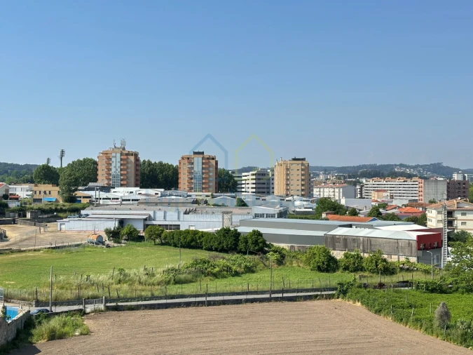 Apartamento T3 para Venda em Vila Nova de Famalicão e Calendário Foto 38