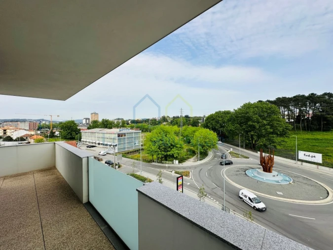 Apartamento T4 para Venda em Vila Nova de Famalicão e Calendário Foto 2