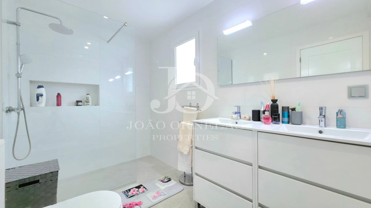 Apartamento T3 para Venda em Santo Antonio Foto 27