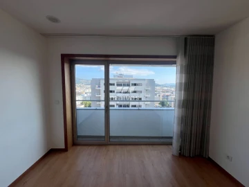 Apartamento T3 para Venda em São Vitor (Braga)