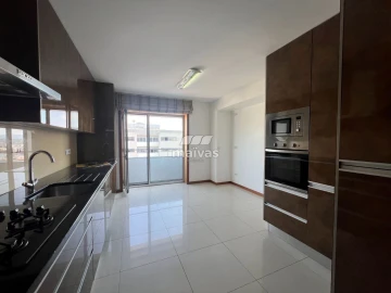 Apartamento T3 para Venda em São Vitor (Braga)