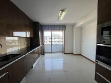 Apartamento T3 para Venda em São Vitor (Braga)