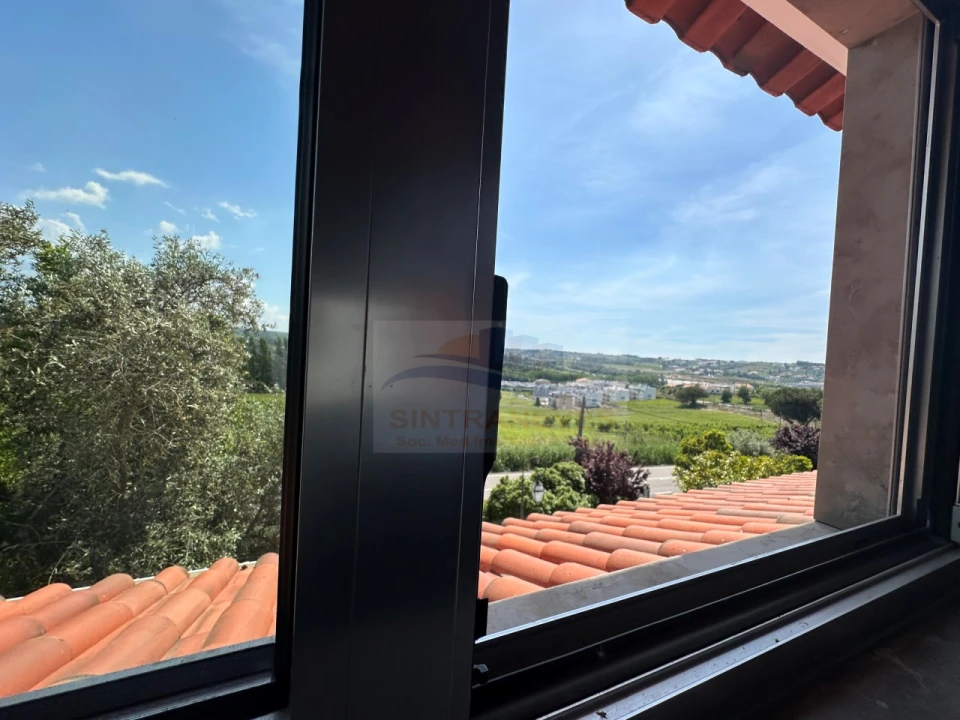 Moradia T4 para Venda em Alcobaça e Vestiaria Foto 9