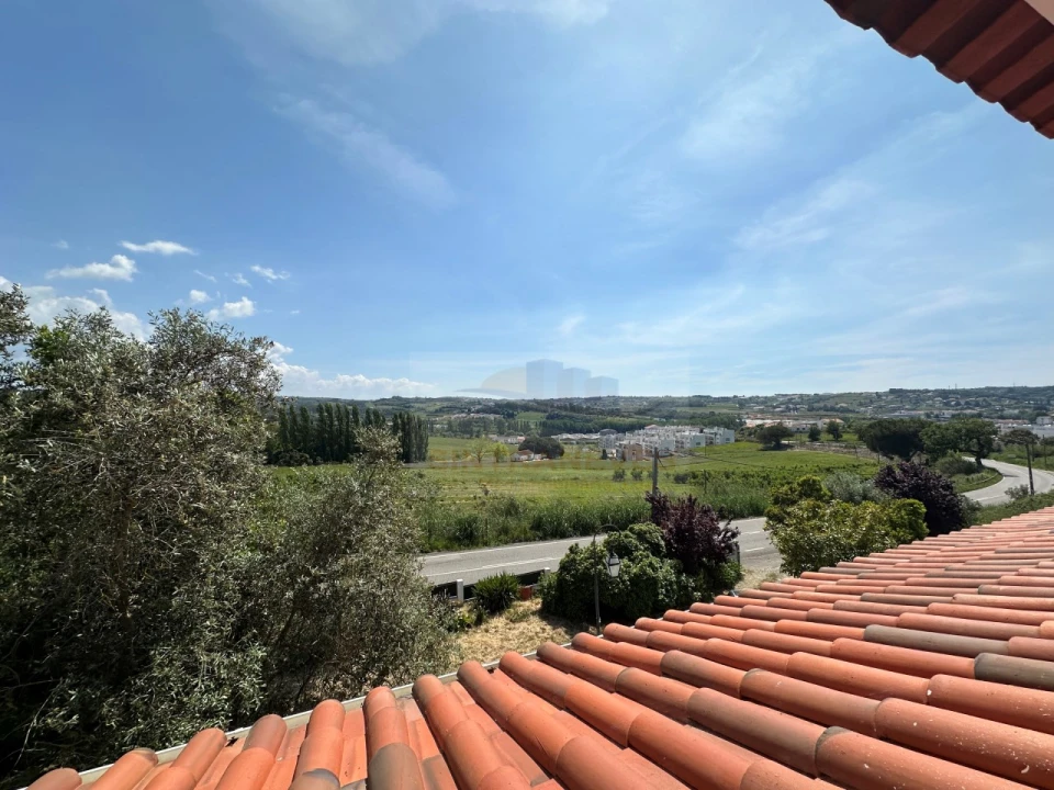 Moradia T4 para Venda em Alcobaça e Vestiaria Foto 10