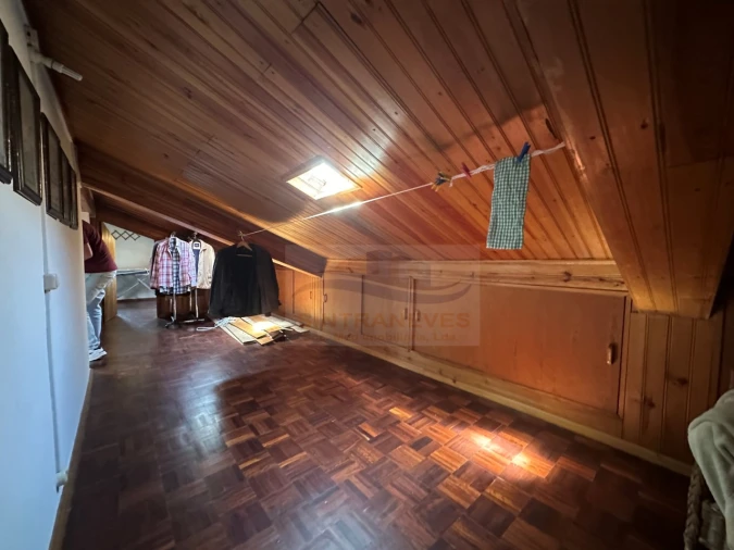 Moradia T4 para Venda em Alcobaça e Vestiaria Foto 11
