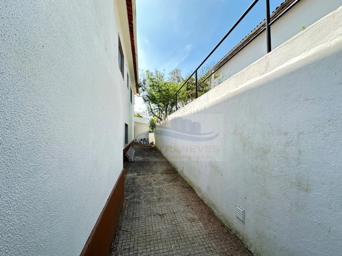Moradia T4 para Venda em Alcobaça e Vestiaria Foto 56